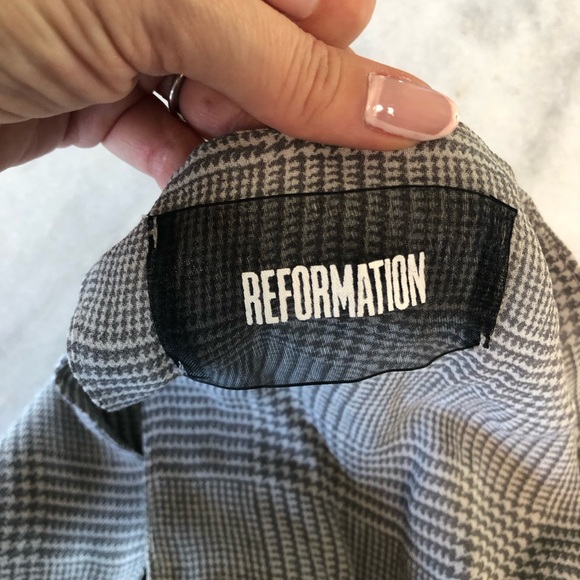 Reformation Wilder Dress in Aberdeen Plaid— Size 10 - Picture 5 of 6